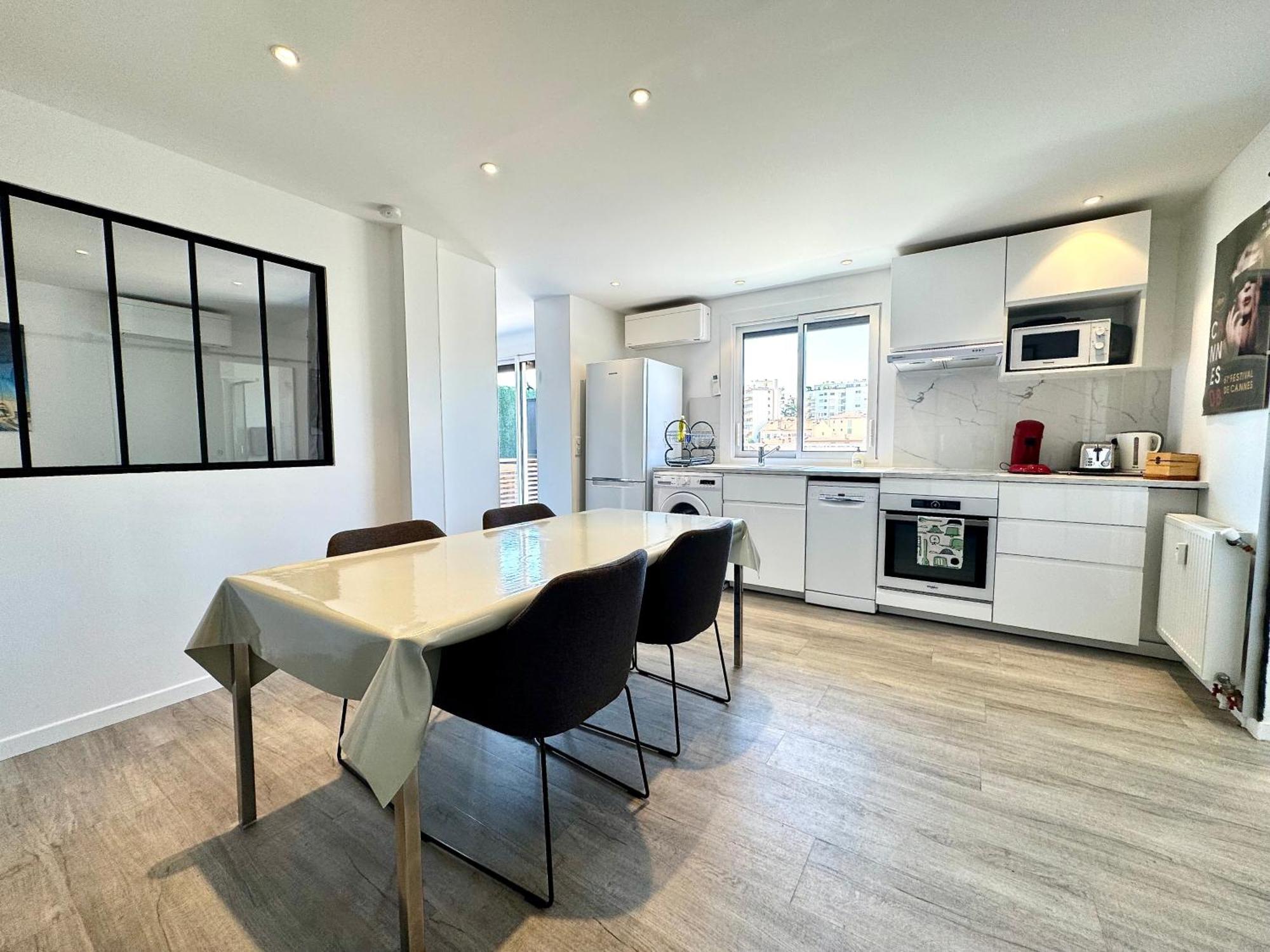 Appartamento Le Saint-Jean By Scls Locations Cannes Esterno foto
